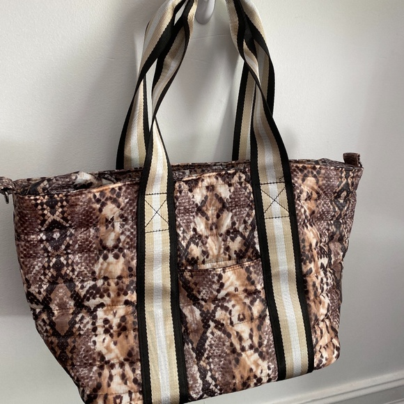 Think ROYLN Junior Wingman Python Gold & Black Bag - Picture 4 of 6